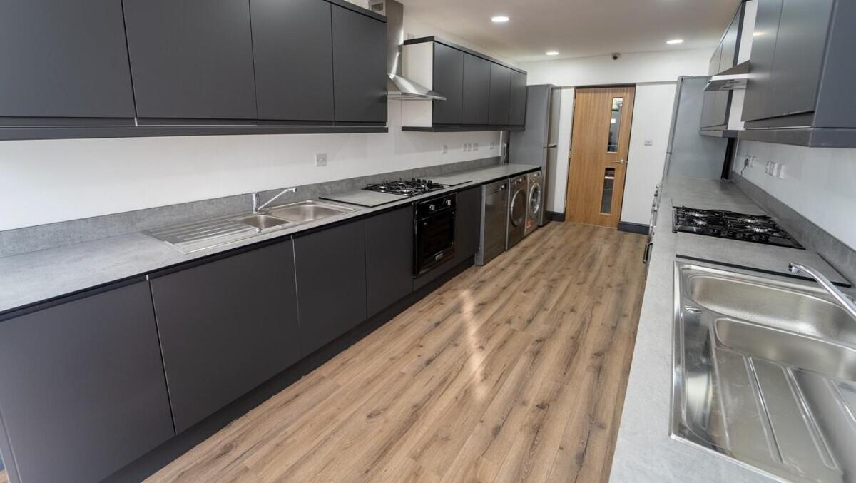 Free Parking Cosy Studios Close To City And Qe And Uob! Birmingham Exterior photo