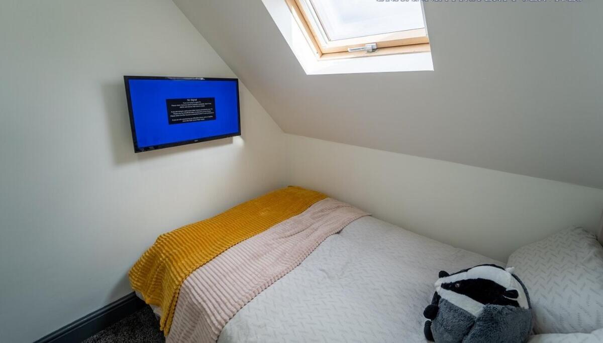 Free Parking Cosy Studios Close To City And Qe And Uob! Birmingham Room photo