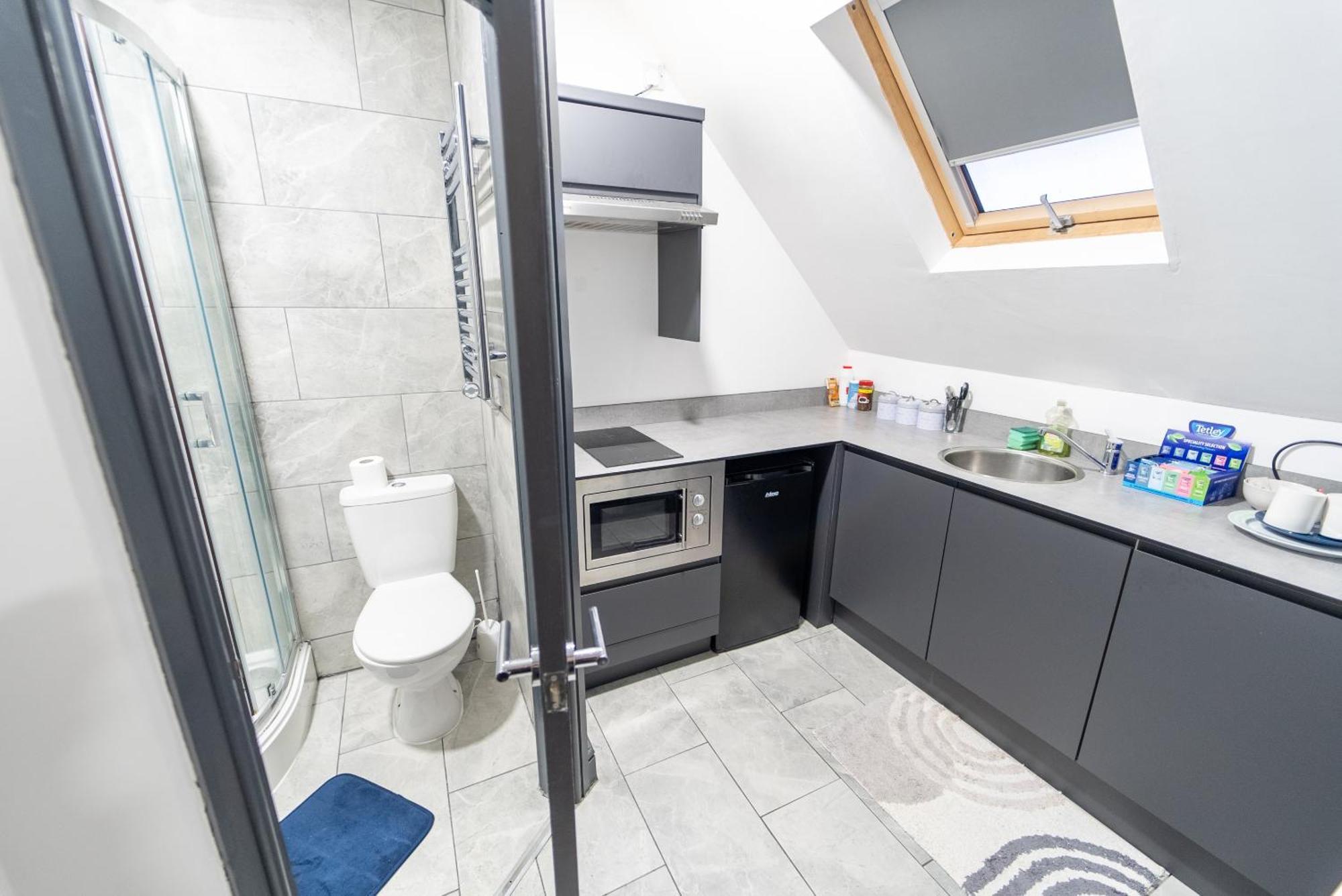Free Parking Cosy Studios Close To City And Qe And Uob! Birmingham Room photo